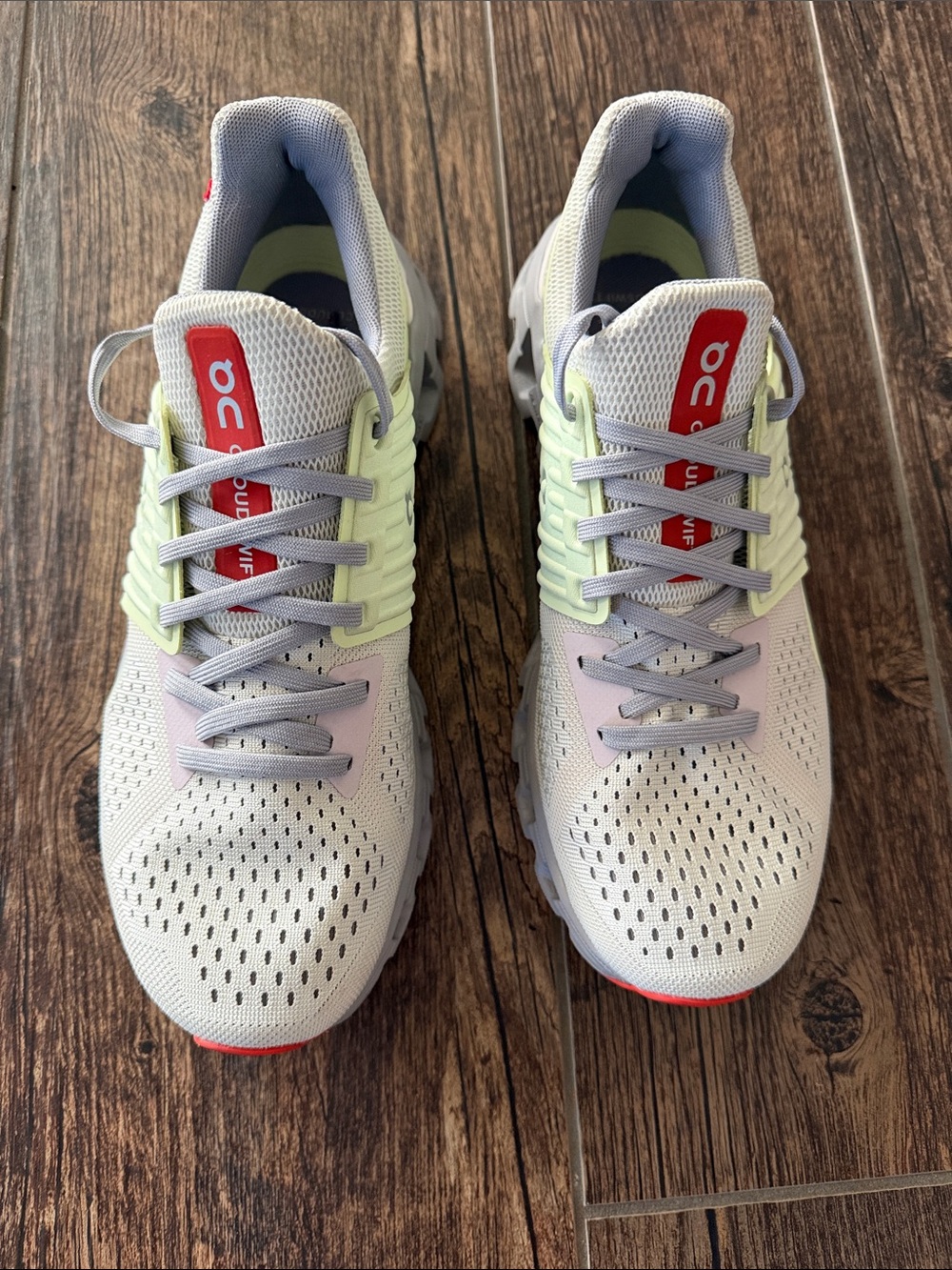 On Running Women’s Neutral Gray & Pale Green Cloudtrax Athletic Shoes